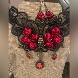 2piece set nwot choker and earrings